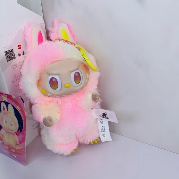 Big into Energy Labubu V3  loyalty - Picture 4 of 4